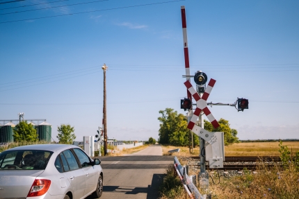 Lucrări de reparații pe DN 58B în zona Gătaia. Traficul greu, deviat pe o rută ocolitoare